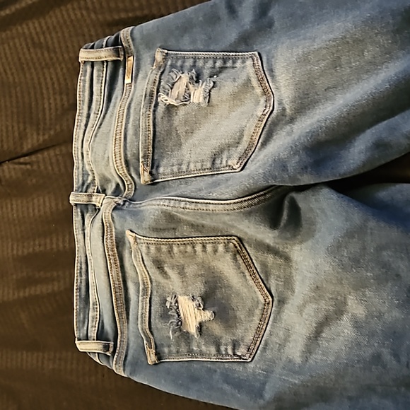 Jeans - Picture 3 of 4